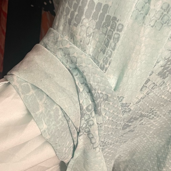 SOLD- Guess Nykki Shirt Dress ~ NWT ~ Sz M - Picture 7 of 9